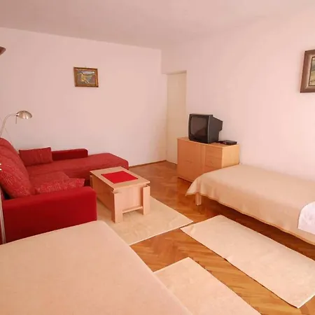 Apartment By The Sea Njivice, Krk - 21870 *