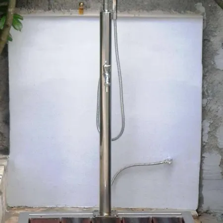 Appartement By The Sea Njivice, Krk - 21870 *